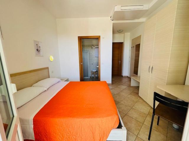 Hotel Aurora San Vincenzo Exteriör bild