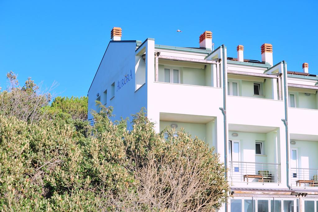 Hotel Aurora San Vincenzo Exteriör bild